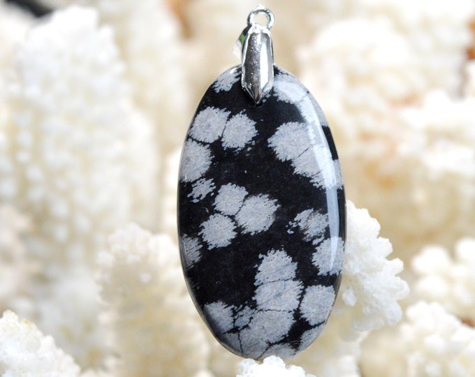39 Carat Snowflake Obsidian - Natural Stone Cabochon Pendant - USA / EK32