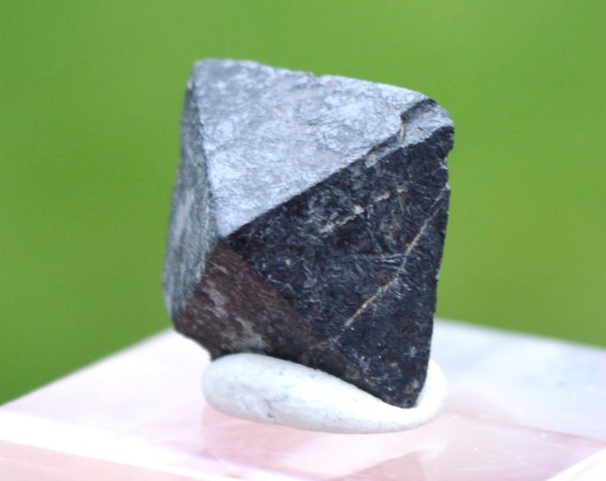 Cassiterite 4.8 grams - Mwaka, Kibingo pegmatite, Nyarusange, Muhanga District, Southern Province, Rwanda