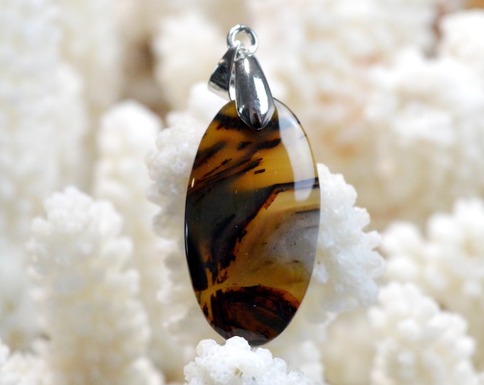25 carat agate - natural stone cabochon pendant - Montana, USA / FI50