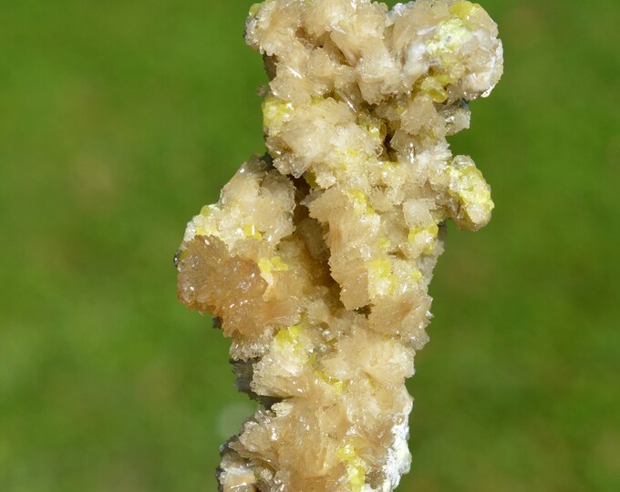 Sulfur & celestite - 68 grams - Machów mine, Tarnobrzeg City Co., Subcarpathian Voivodeship, Poland