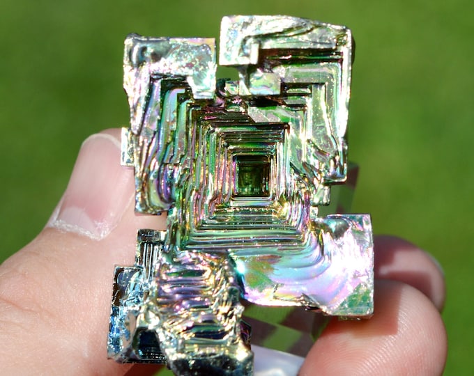 Bismuth metallic crystals 101 grams - Lab grown