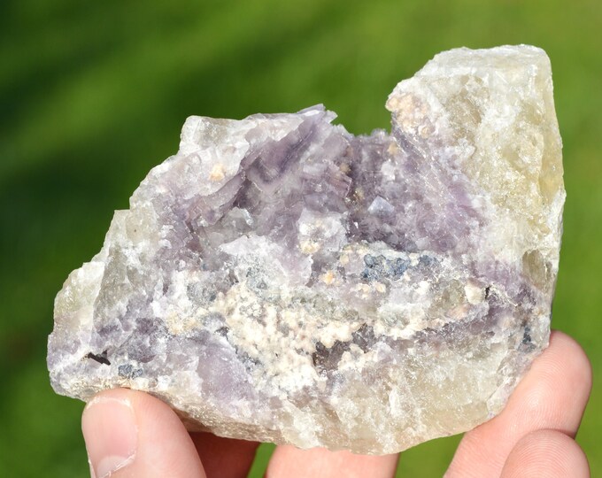 Fluorite 250 grams - Chaillac, Indre, Centre-Val de Loire, France