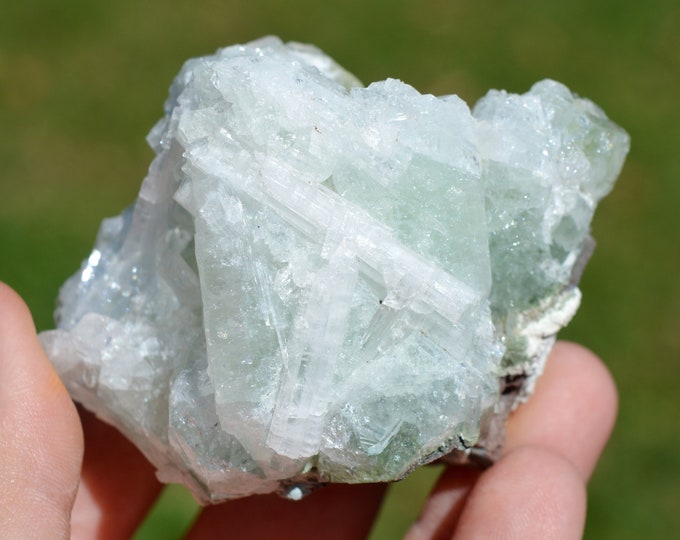 Apophyllite & Scolecite 215 grams - Pune District, Pune Division, Maharashtra, India