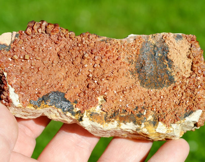 Vanadinite 331 grams - Mibladen, Aït Oufella Caïdat, Midelt Cercle, Midelt Province, Drâa-Tafilalet Region, Morocco