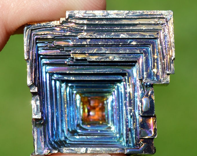 Bismuth metallic crystals 65 grams - Lab grown