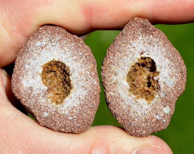 Sandstone & Quartz Geode 62 grams - Remiremont, Épinal, Vosges, Grand Est, France