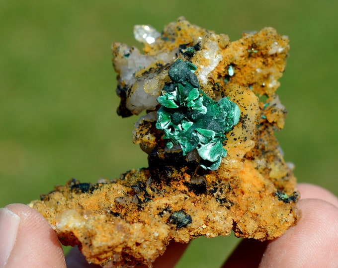Malachite & Quartz 56 grams - Lubumbashi, Haut-Katanga, DR Congo