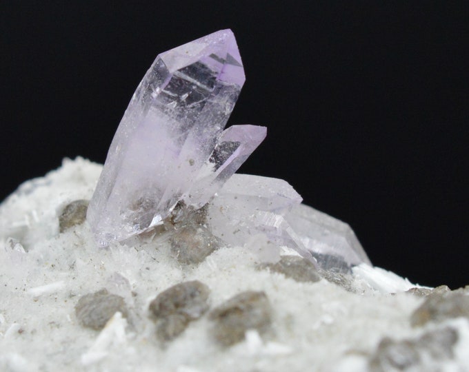 Amethyst crystals on matrix 61.2 grams - AMETHYST - Veracruz, Mexico