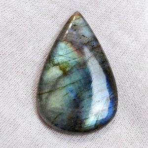 Labradorite 73 carati - cabochon in pietra naturale - Madagascar / FJ80