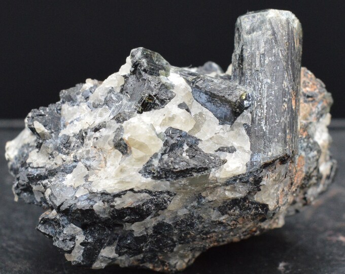 Verdelite Tourmaline and Quartz 96 grams - Lustrous crystals cluster - Brazil