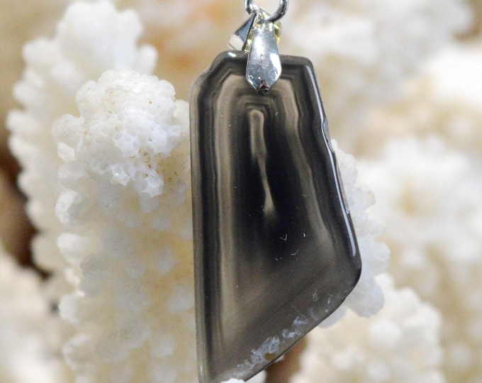Agate Polyedrique 14 carats - pendentif pierre naturelle - Brésil / FV98