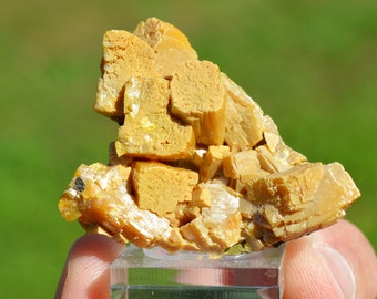 Wulfenite 42 grams - Los Lamentos Mts, Ahumada Municipality, Chihuahua, Mexico