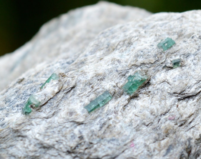 Beryl var. Emerald & Micashite 229 grams - Kessel gorge, Neukirchen am Großvenediger, Zell am See District, Salzburg, Austria