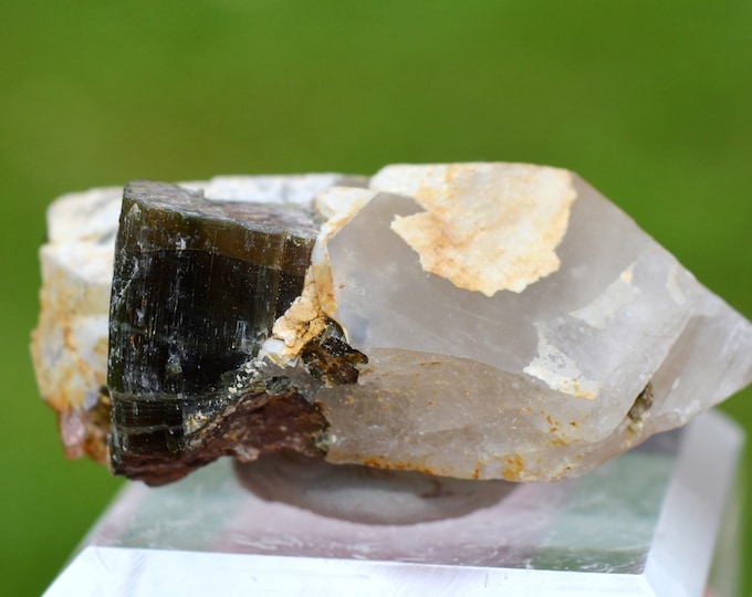 Tourmaline var. Elbaite "Watermelon" & Quartz 32 grams - Cruzeiro mine, São José da Safira, Minas Gerais, Brazil