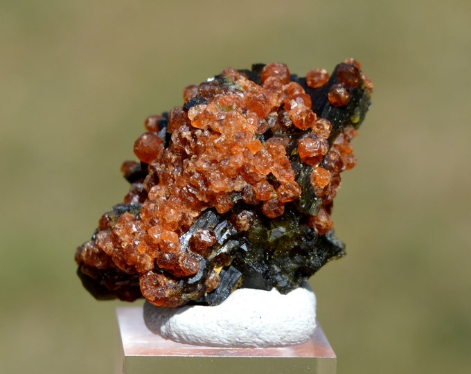 Andradite-Grossular Garnet & Epidote 14 grams - Trantimou, Diakon, Arrondissement of Diakon, Bafoulabé Cercle, Kayes Region, Mali