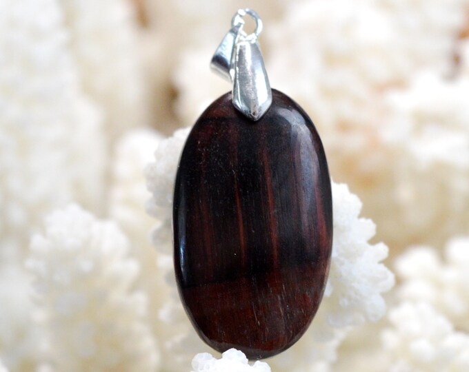 Oeil de taureau 34 carats - pendentif cabochon pierre naturelle - Afrique du Sud // DP27