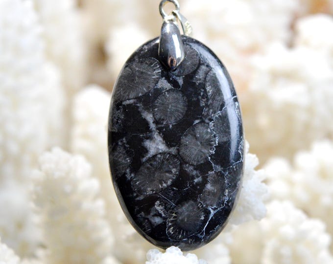 49 carat fossil coral - natural stone cabochon pendant - Indonesia /FP95