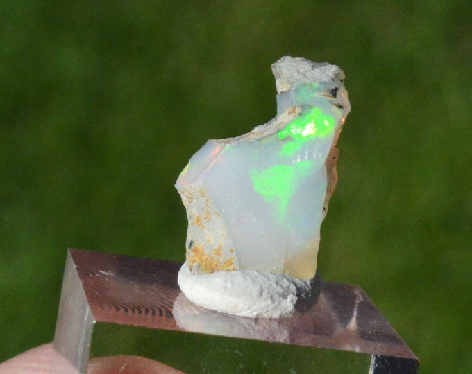 Raw opal - 3.4 carats - South Wollo Zone, Amhara Region, Ethiopia