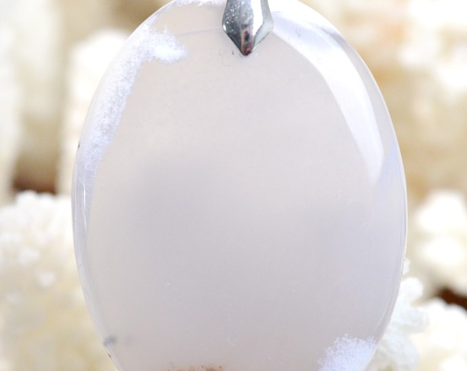 63 carat dendrite agate - natural stone cabochon pendant - Madagascar // REF AE22