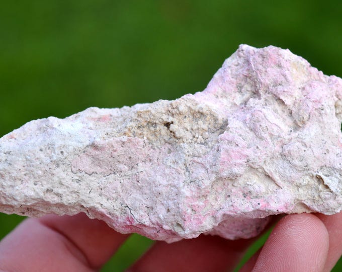 Sepiolite & Pink Opal var. Quinzite - 121 grams - Quincy, Vierzon, Cher, Centre-Val de Loire, France