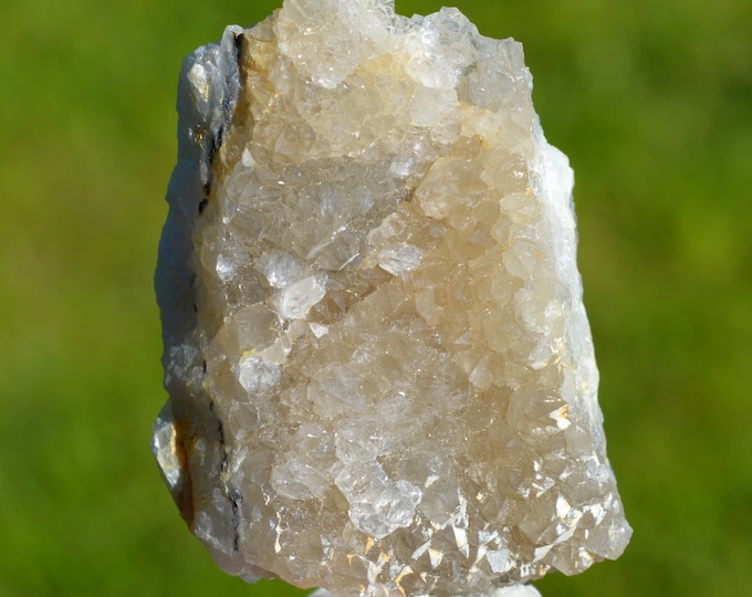 Quartz, 114 grams - L'Argentolle, Saint-Prix, Autun, Saône-et-Loire, Bourgogne-Franche-Comté, France