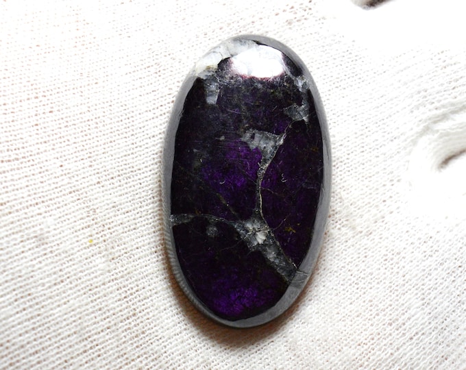 Purpurite 77 carats - cabochon natural stone - Namibia / FC38