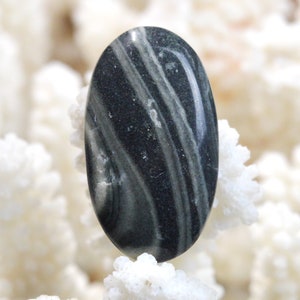 Jaspe 35 carats - cabochon pierre naturelle - Afrique // CX90