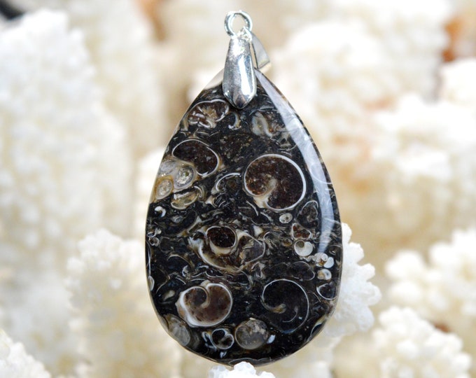 Turitella agate 47 carats - natural stone cabochon pendant - USA / EP46