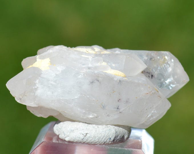 Quartz & Hollandite 26 grams - Anketsaketsa, Ambatofinandrahana District, Amoron'i Mania, Madagascar