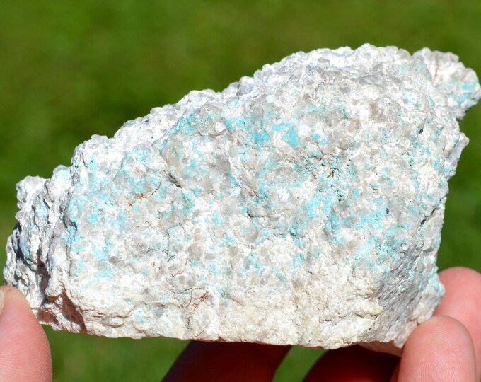Turquoise 450 grams - Beauvoir quarry, Échassières, Vichy, Allier, Auvergne-Rhône-Alpes, France
