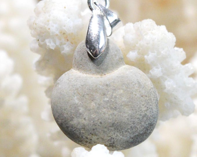 15-carat Fairy Stone - Natural Stone Pendant - Canada / FY36