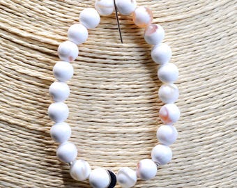 Bracelet - White agate - 8 mm beads - 16 cm - Diameter 50 mm - Mongolia