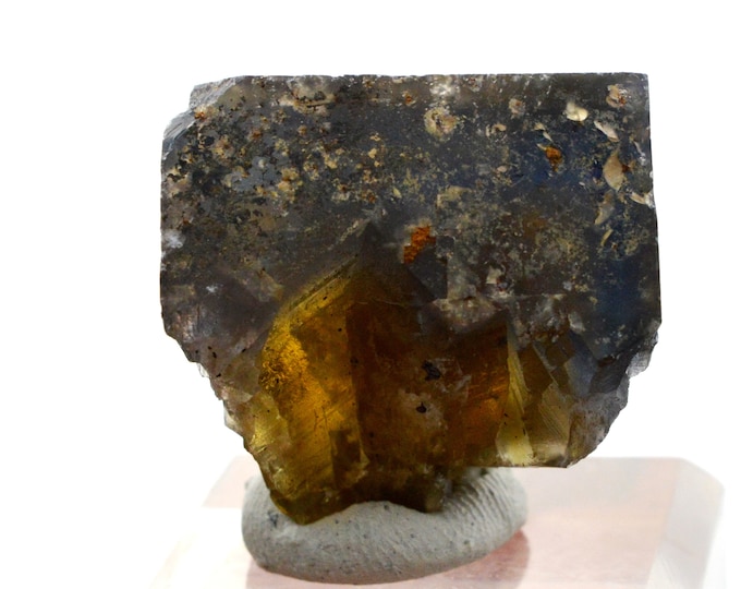 Fluorite 44 grams - Valzergues, Villefranche-de-Rouergue, Aveyron, Occitanie, France