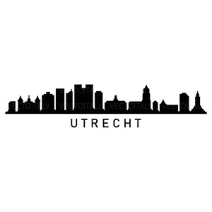 Op de afbeelding: Zwart-witte silhouet van de skyline van Utrecht, met de stadsnaam "UTRECHT" eronder.