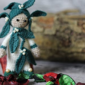 Forest rascal girl Knus, German instructions, German pattern