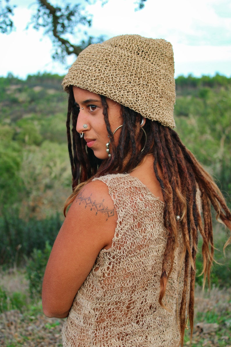 Chapeau en chanvre tissé à la main, chapeau rasta, chapeau dreads en chanvre, bonnet en chanvre, accessoires en chanvre, casquettes en chanvre, chapeau en cannabis, chapeau hippie, bohème, bonnet au crochet image 1