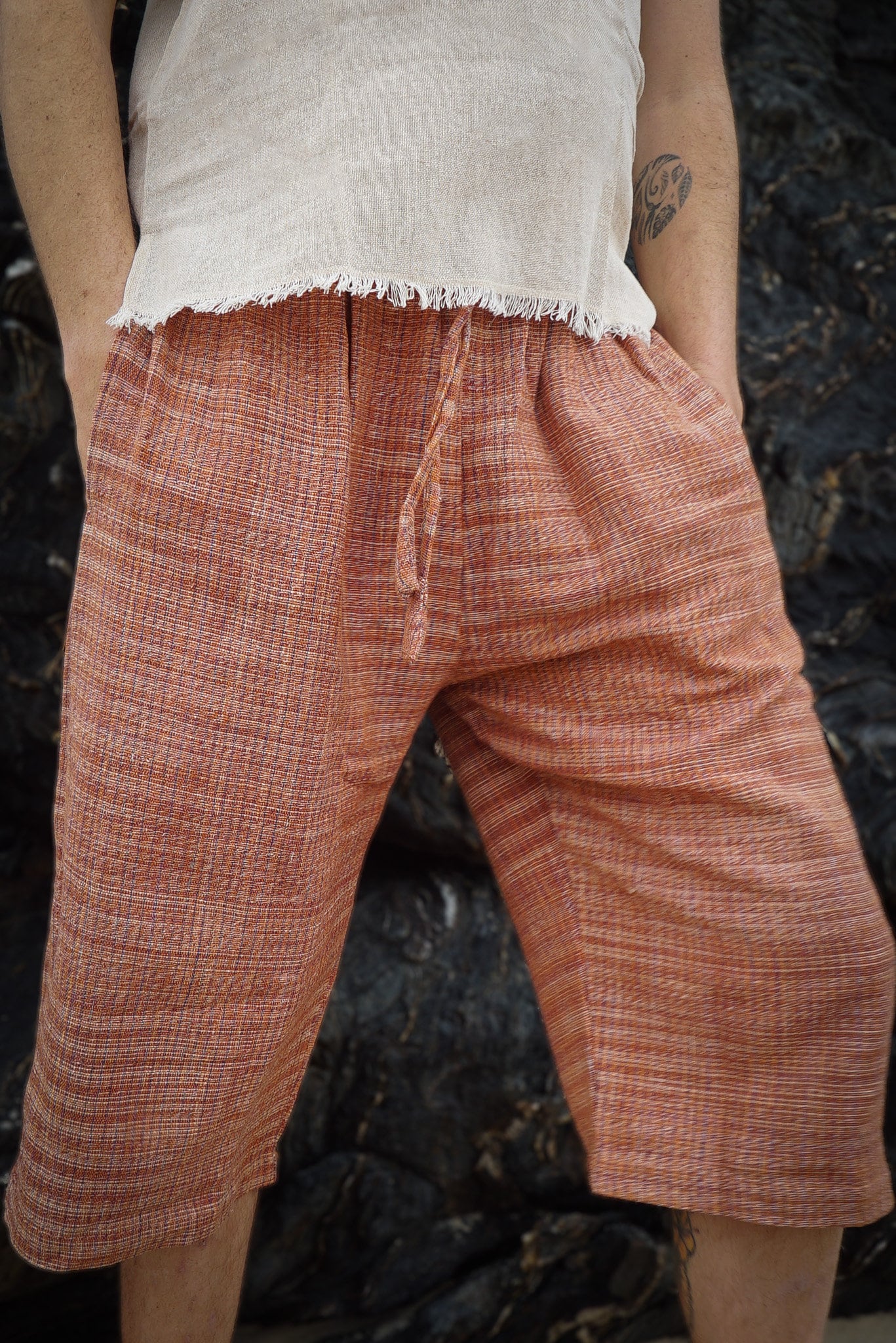 Regular Fit Linen trousers - Khaki green - Men | H&M IN