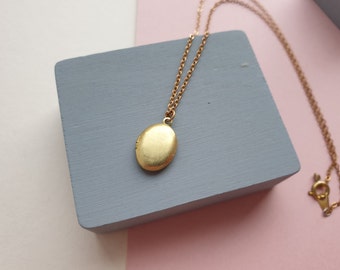 Little oval locket necklace - vintage brass keepsake necklace