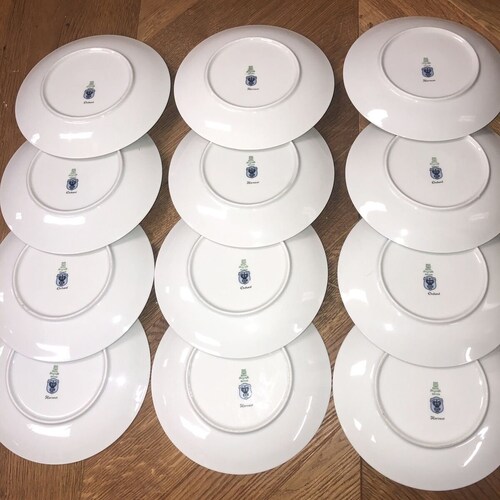 12 shops Pieces Set Painted Porcelain Plates E&R Golden Crown Bavaria Germany 7 3/4