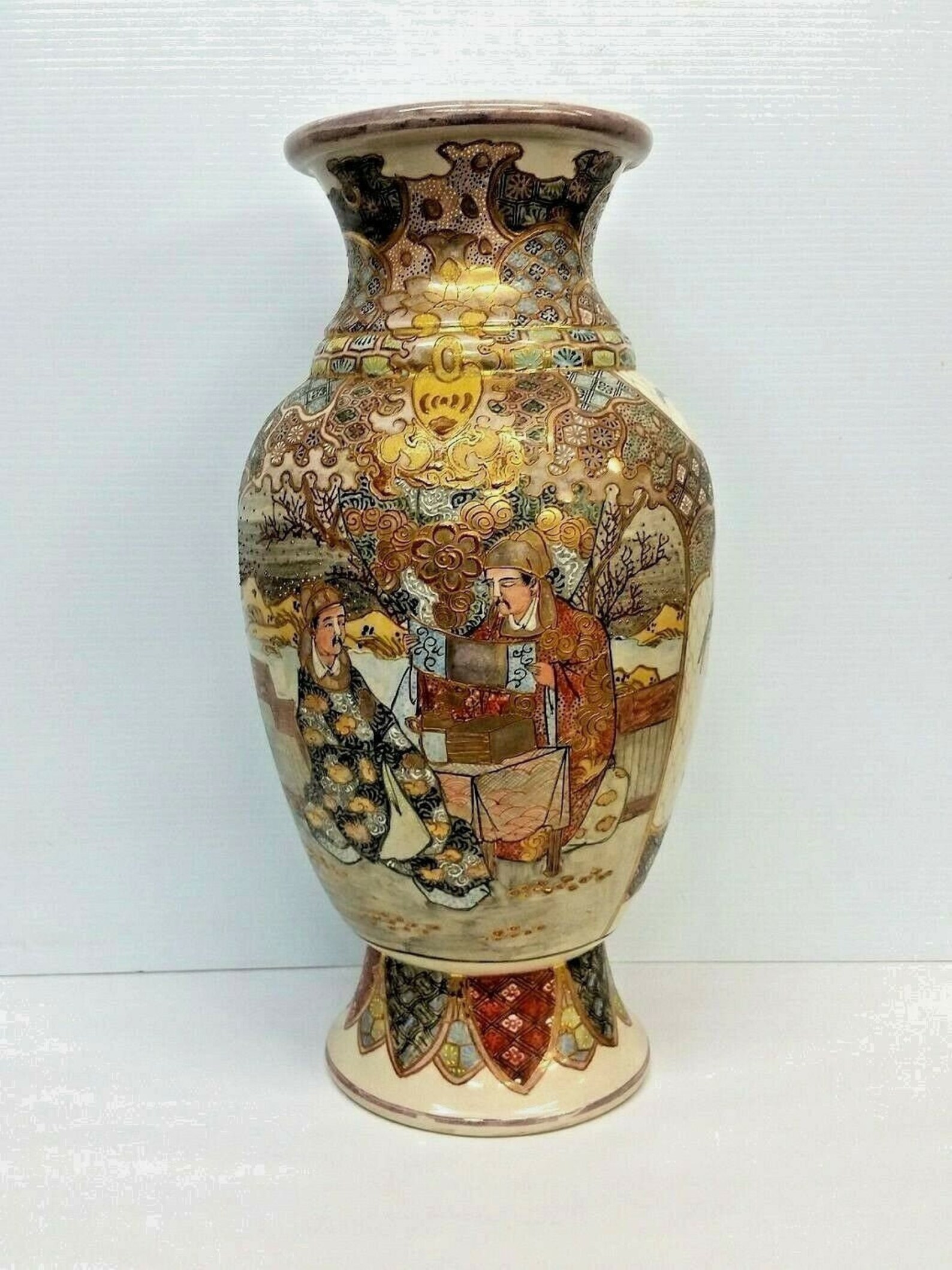 Antique Japanese Satsuma Hand Painted Porcelain Vase With Gold Etsy