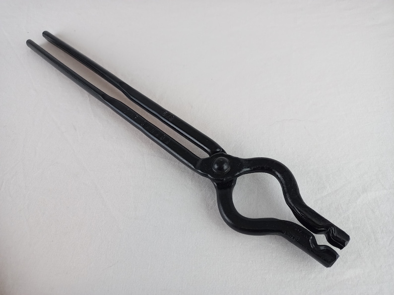 Blacksmith Tongs Metal Working Tong Set. Four Vbit Tongs 1/43