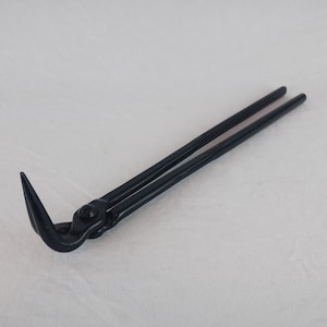 Blacksmith 90 degree scrolling tongs