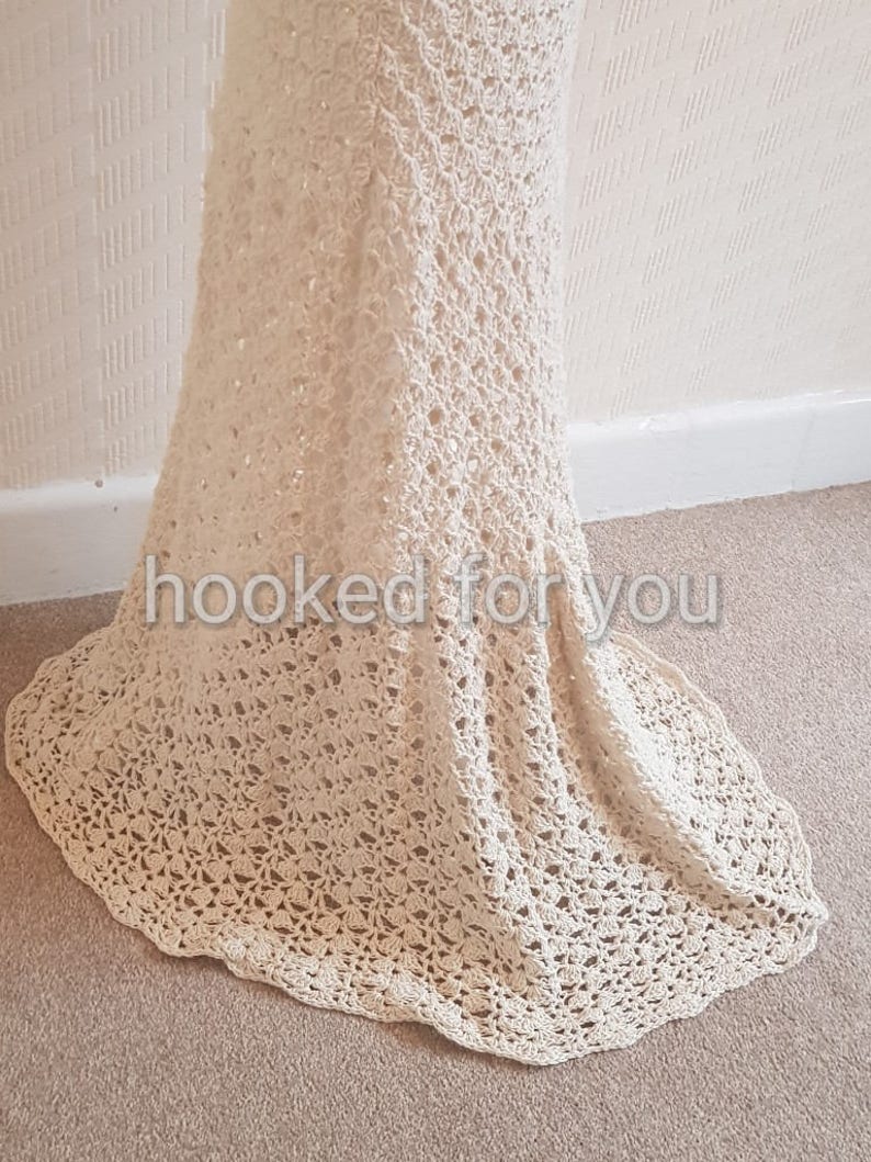 Boho queen wedding dress crochet pattern image 6