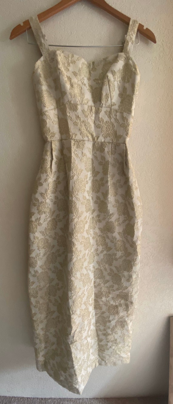 1960’s wedding dress