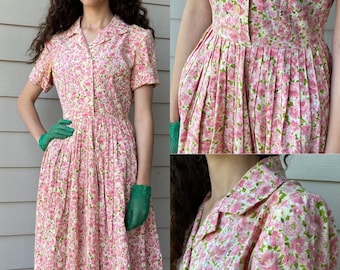 Vintage XS 1950s cotton Floral Fit n Flare Dress