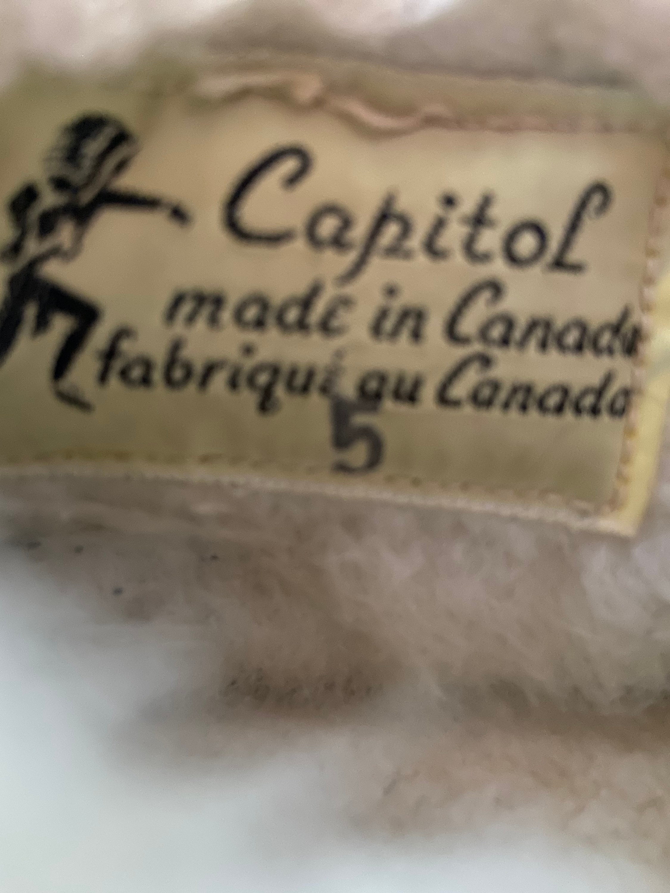 Vintage Capital Canada Inuik Boots, Fur Exterior, Wool Lined  display picture 1