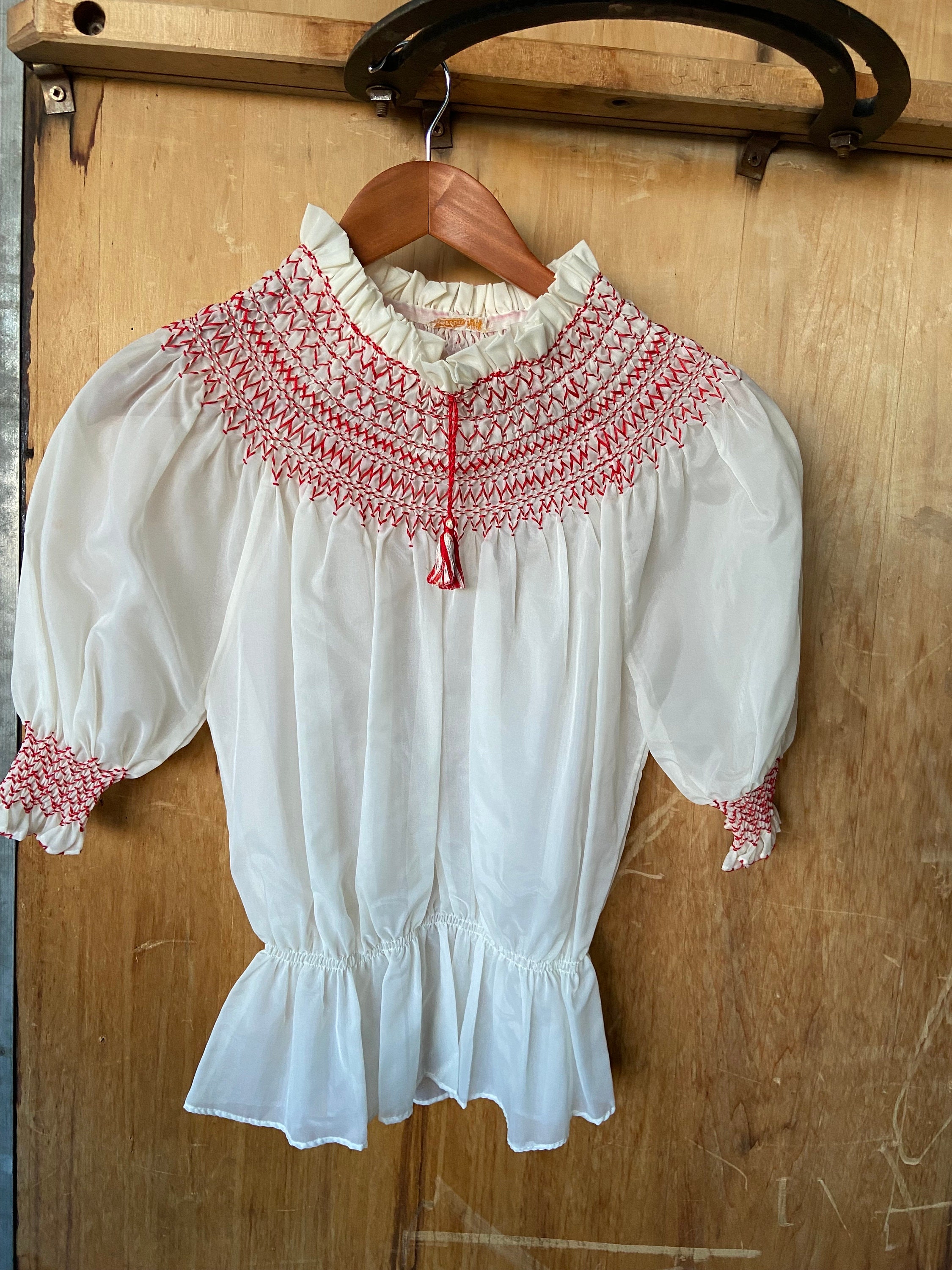 『1年保証』 Vintage 1950s Nylon Smocked Sheer Peasant Top - Etsy Canada トップス