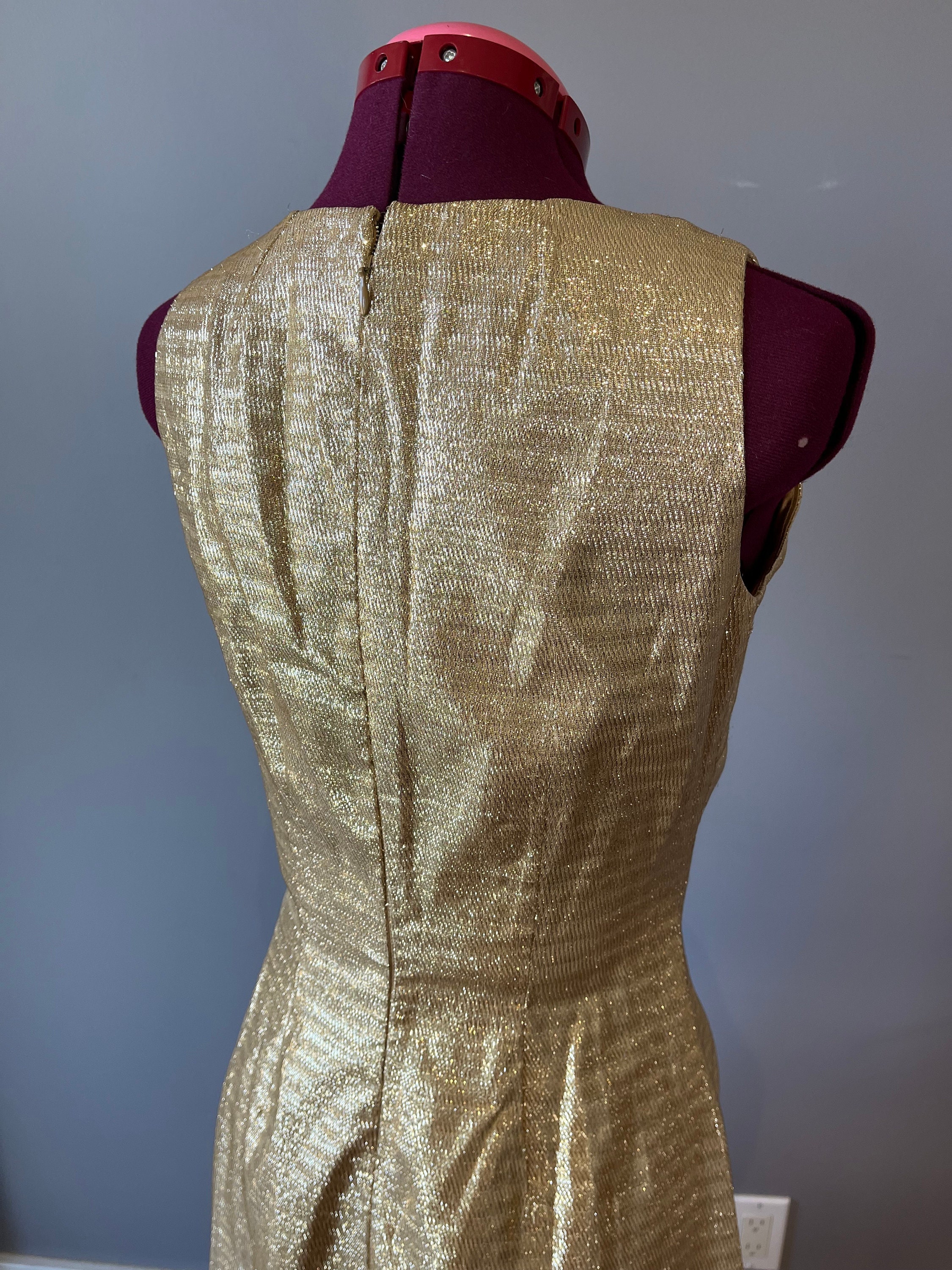 XS/S | 1950s/60s Gold Lurex Wrap Dress