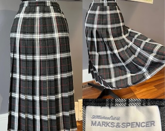 Spódnica w kratę plisowana w kolorze szarym kilt vintage 27" l bez wełny
