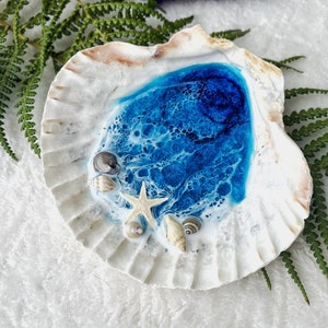 Made In Hawaii Ocean Shell Ring Dish | Jewelry dish made on Maui | Beach Shell Trinket Dish | Gift Ideas | Engagement & Bridesmaid's Gift